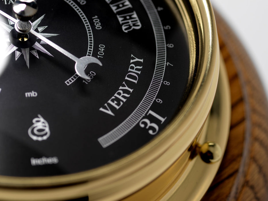 Weather Scientific Tabic Clocks Handmade Prestige Barometer With Jet Black Dial Mounted on an English Dark Oak Wall Mount Tabic Clocks