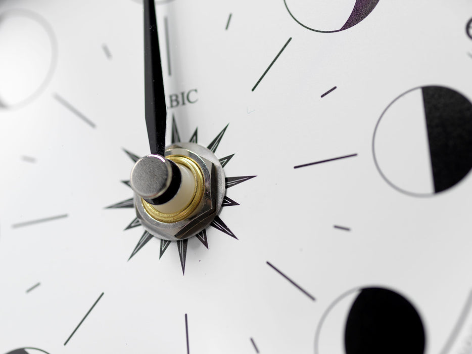 Weather Scientific Tabic Clocks Handmade Moon Phase Clock In Chrome With White Dial C-MN-WHT Tabic Clocks
