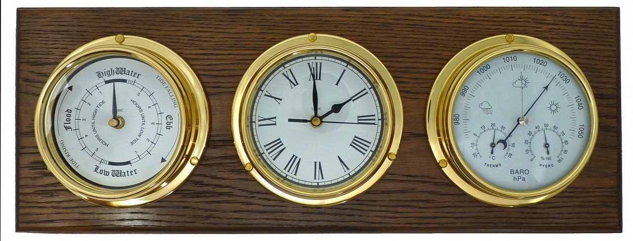 Weather Scientific Tabic Clocks Handmade Brass Tide Clock, Barometer, Roman Clock Mounted on an English Oak Wall Mount Tabic Clocks 